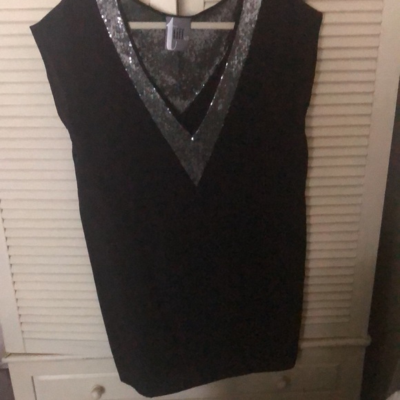 Black  silk tunic top brand new never worn sz med - Picture 8 of 8